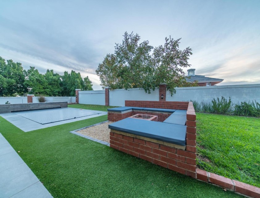 4 Bedroom Property for Sale in Val De Vie Estate Western Cape